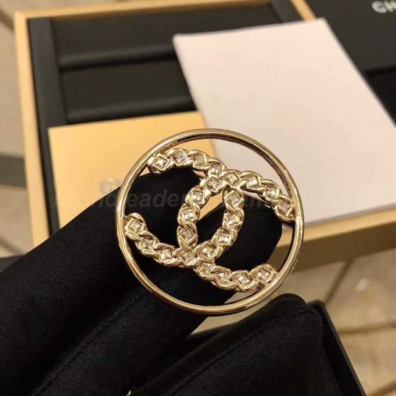 Chanel Brooch 78